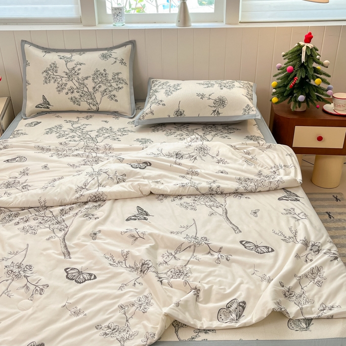 91家纺网 家纺一手货源 找家纺 安哆啦家纺 2025新款A类印花冰藤凉席针织棉牛奶丝夏被夏凉被空调被四件套 梦蝶