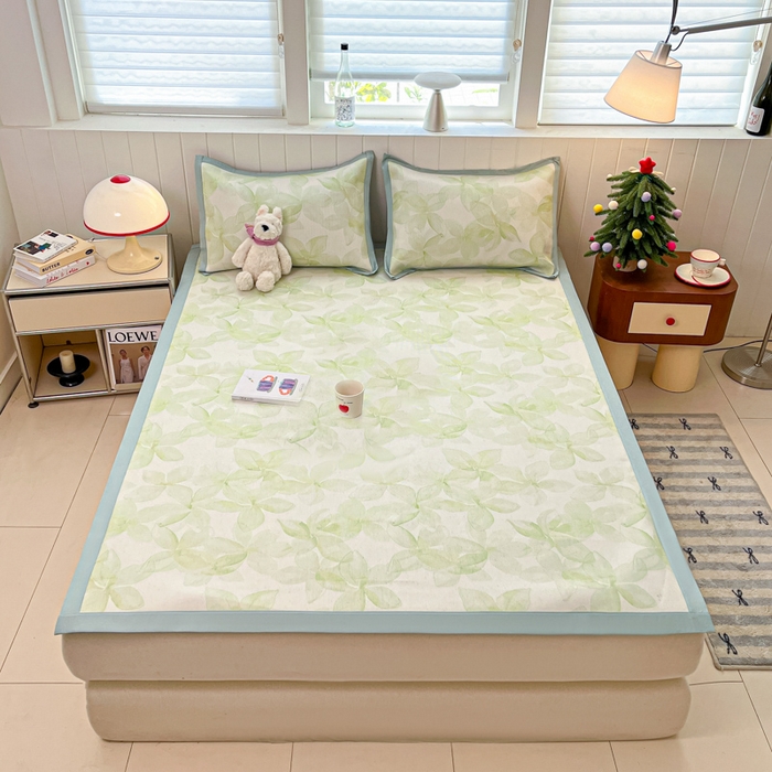 91家纺网 家纺一手货源 找家纺 安哆啦家纺 2025新款A类印花冰藤凉席针织棉牛奶丝夏被夏凉被空调被四件套 清新怡人