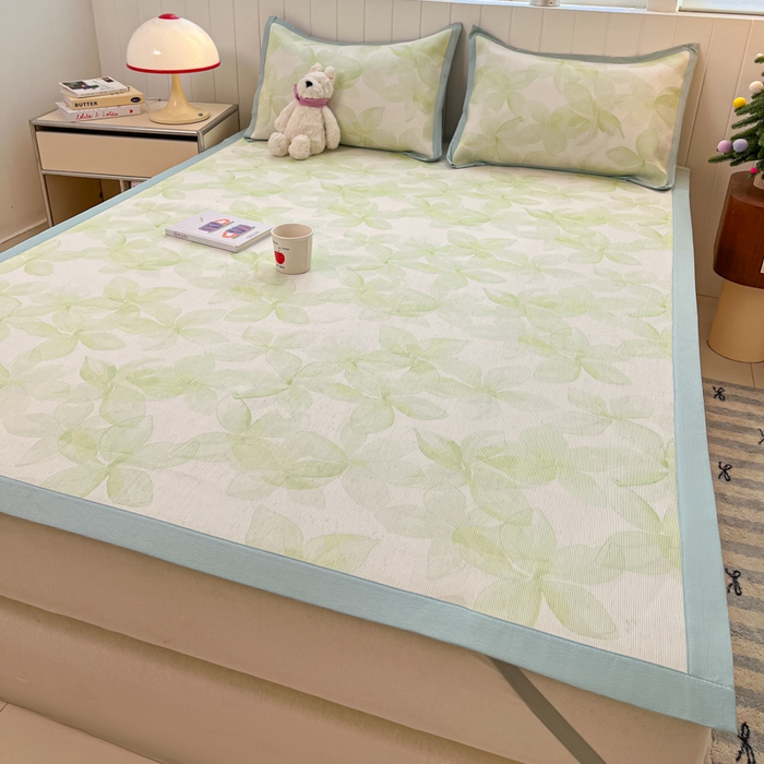 91家纺网 家纺一手货源 找家纺 安哆啦家纺 2025新款A类印花冰藤凉席针织棉牛奶丝夏被夏凉被空调被四件套 清新怡人