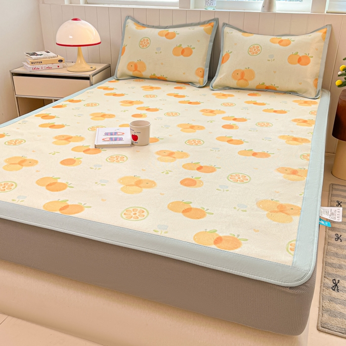 91家纺网 家纺一手货源 找家纺 安哆啦家纺 2025新款A类印花冰藤凉席针织棉牛奶丝夏被夏凉被空调被四件套 小橘子
