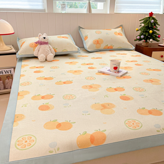 91家纺网 家纺一手货源 找家纺 安哆啦家纺 2025新款A类印花冰藤凉席针织棉牛奶丝夏被夏凉被空调被四件套 小橘子