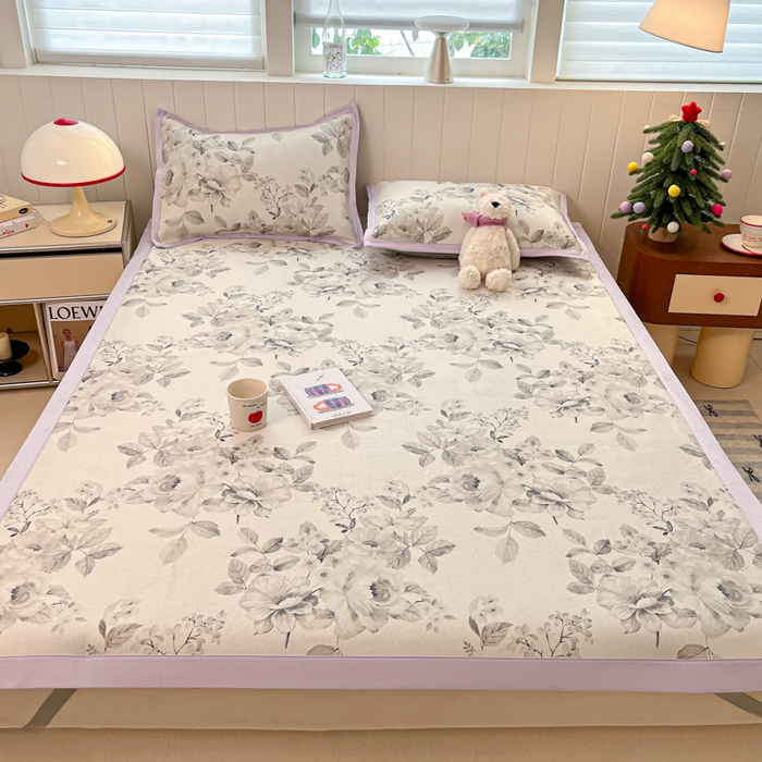 91家纺网 家纺一手货源 找家纺 安哆啦家纺 2025新款A类印花冰藤凉席针织棉牛奶丝夏被夏凉被空调被四件套 写意人生