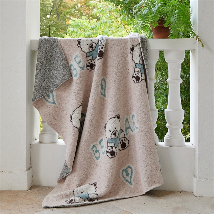 暖绵绵2025新款半边绒涤纶混纺毯子抱枕套 贝尔熊