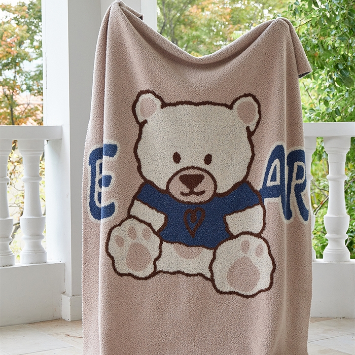 91家纺网 家纺一手货源 找家纺 暖绵绵2025新款半边绒涤纶混纺毯子抱枕套 贝塔斯