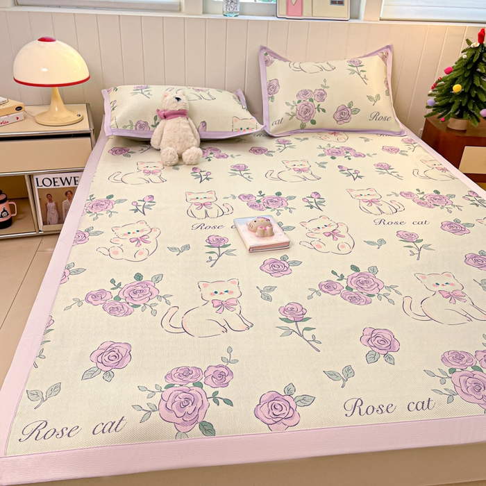 91家纺网 家纺一手货源 找家纺 安哆啦家纺 2025新款A类印花冰藤凉席针织棉牛奶丝夏被夏凉被空调被四件套 紫花猫