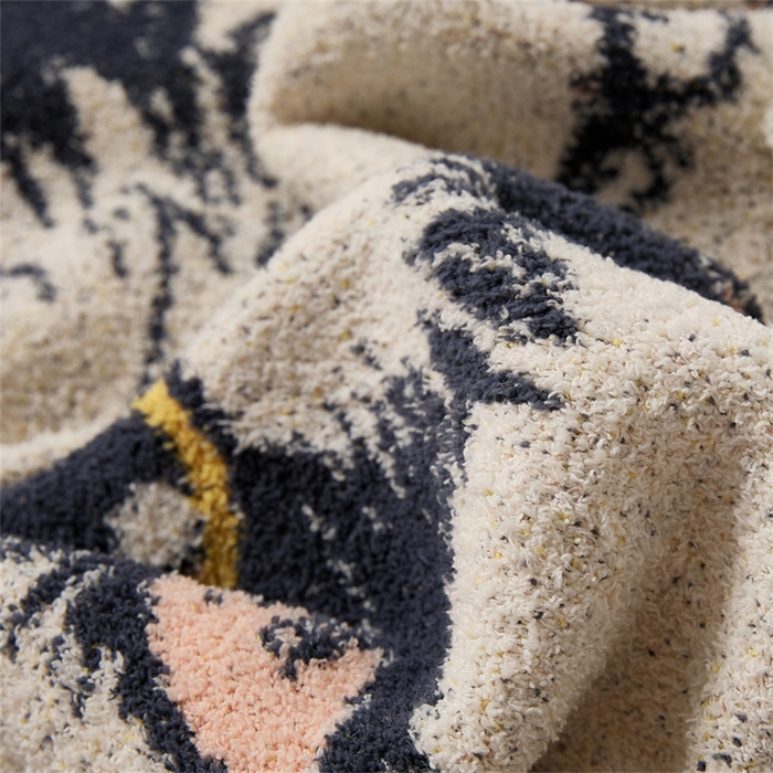 91家纺网 家纺一手货源 找家纺 暖绵绵2025新款半边绒涤纶混纺毯子抱枕套 鲁西格