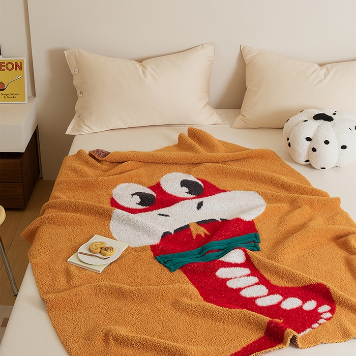 91家纺网 家纺一手货源 找家纺 暖绵绵2025新款半边绒涤纶混纺毯子抱枕套 依维亚