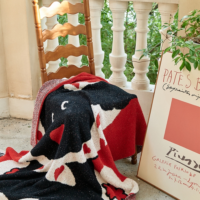 91家纺网 家纺一手货源 找家纺 暖绵绵2025新款半边绒涤纶混纺毯子抱枕套 米洛奇