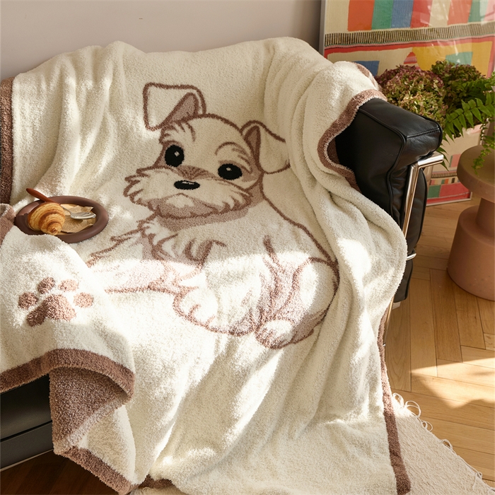 91家纺网 家纺一手货源 找家纺 暖绵绵2025新款半边绒涤纶混纺毯子抱枕套 狗狗四小只-鲁哈斯