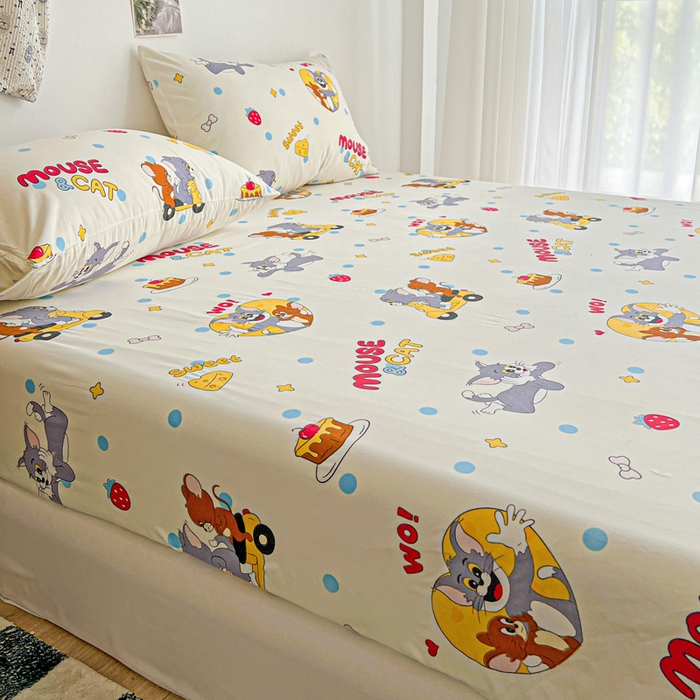 91家纺网 家纺一手货源 找家纺 罗亿家纺 2025新款卡通水洗云朵棉110g单床笠 小猫和小鼠