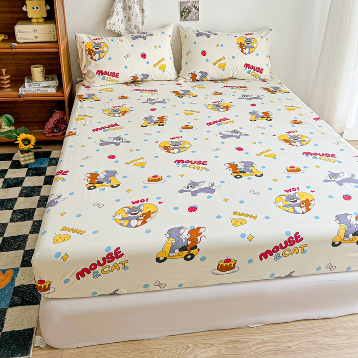 91家纺网 家纺一手货源 找家纺 罗亿家纺 2025新款卡通水洗云朵棉110g单床笠 小猫和小鼠