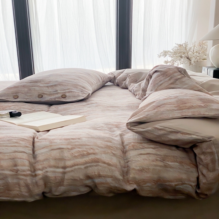 91家纺网 家纺一手货源 找家纺 （总）赫帛 2025新款数码印花皱皱纱60支全棉双层纱四件套-云屿沁棕