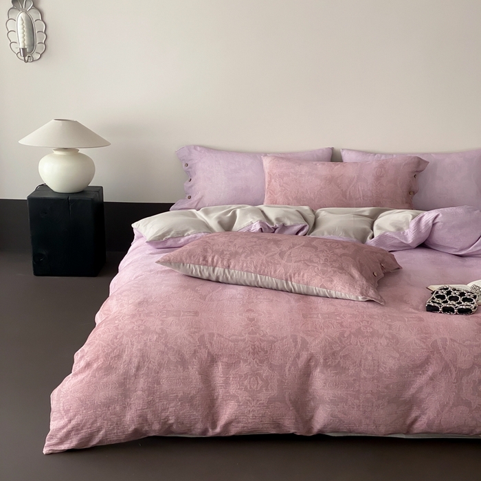 91家纺网 家纺一手货源 找家纺 （总）赫帛 2025新款数码印花皱皱纱60支全棉双层纱四件套-鸢尾织物