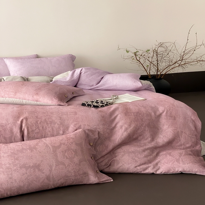 91家纺网 家纺一手货源 找家纺 （总）赫帛 2025新款数码印花皱皱纱60支全棉双层纱四件套-鸢尾织物