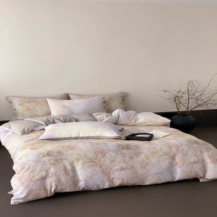 91家纺网 家纺一手货源 找家纺 （总）赫帛  2025新款数码印花皱皱纱60支全棉双层纱四件套-暮霭琉璃