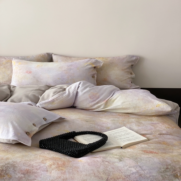 91家纺网 家纺一手货源 找家纺 （总）赫帛  2025新款数码印花皱皱纱60支全棉双层纱四件套-暮霭琉璃