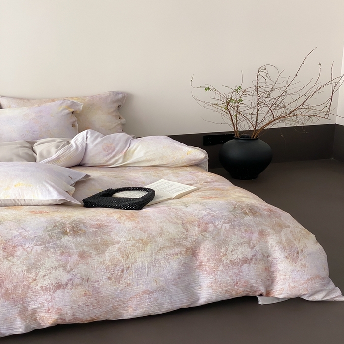 91家纺网 家纺一手货源 找家纺 （总）赫帛  2025新款数码印花皱皱纱60支全棉双层纱四件套-暮霭琉璃