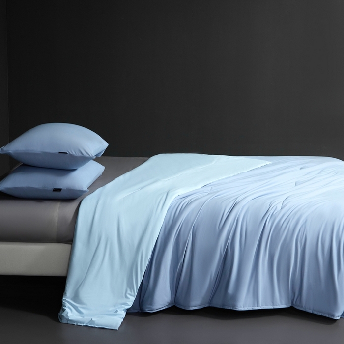 91家纺网 家纺一手货源 找家纺 朵美2025新款恒温深睡夏被含精致礼品袋 马卡龙-谷蓝