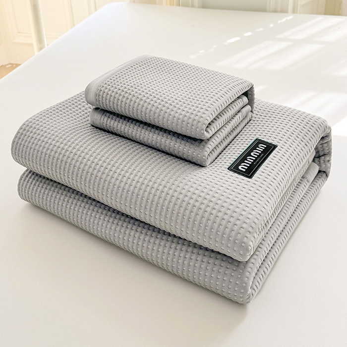 91家纺网 家纺一手货源 找家纺 如一 2025新款A类PE冰豆豆复合三明治凉席时尚款 时尚-摩登灰