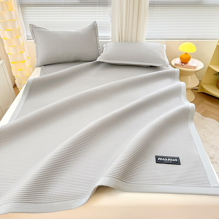 91家纺网 家纺一手货源 找家纺 如一 2025新款A类PE冰豆豆复合三明治凉席时尚款 时尚-摩登灰