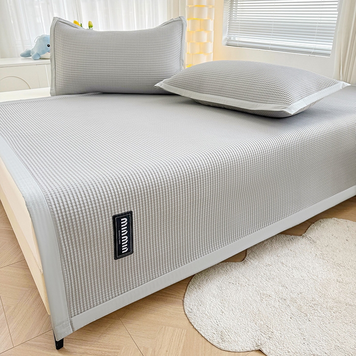 91家纺网 家纺一手货源 找家纺 如一 2025新款A类PE冰豆豆复合三明治凉席时尚款 时尚-摩登灰