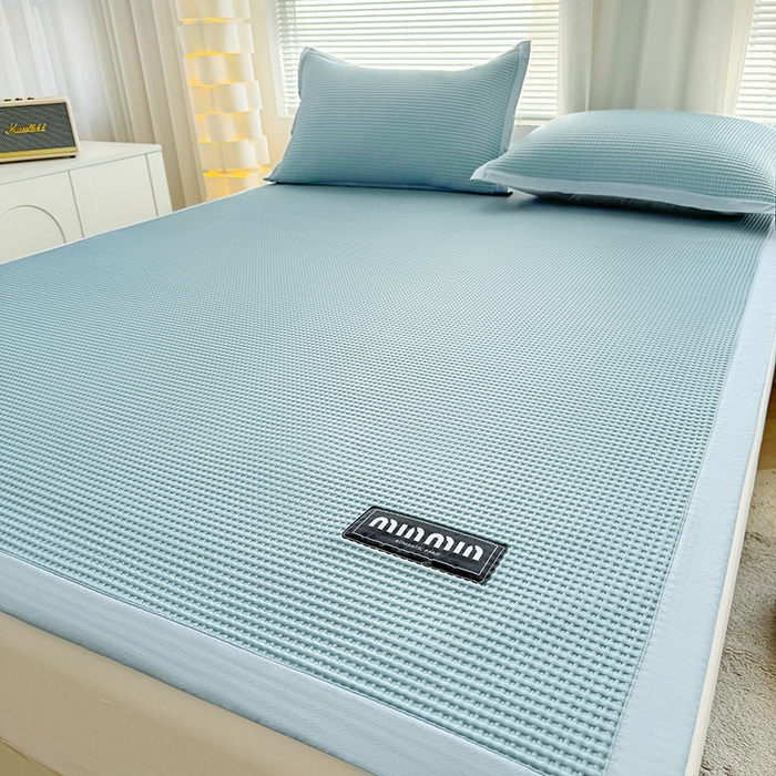 91家纺网 家纺一手货源 找家纺 如一 2025新款A类PE冰豆豆复合三明治凉席时尚款 时尚-冰川蓝