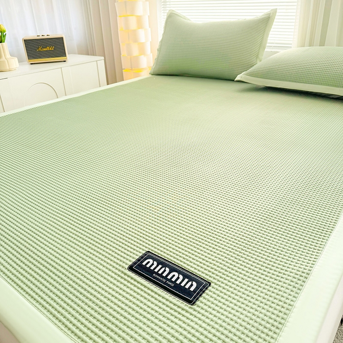 91家纺网 家纺一手货源 找家纺 如一 2025新款A类PE冰豆豆复合三明治凉席时尚款 时尚-莫奈绿