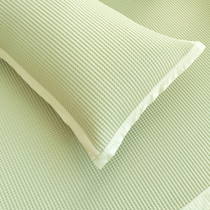 91家纺网 家纺一手货源 找家纺 如一 2025新款A类PE冰豆豆复合三明治凉席时尚款 时尚-莫奈绿