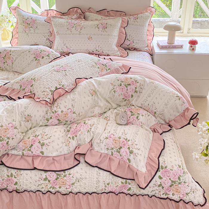 91家纺网 家纺一手货源 找家纺 米柳2025新款水洗棉床盖四件套 花非花