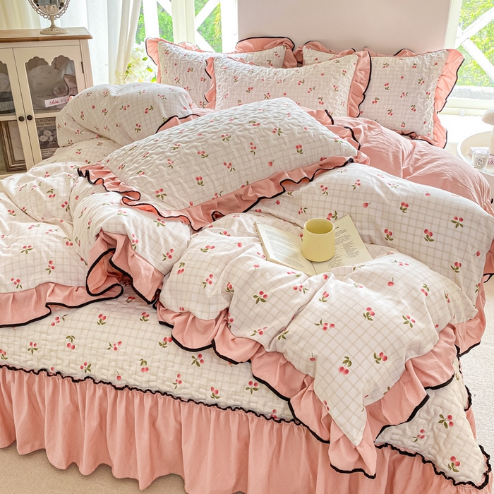 91家纺网 家纺一手货源 找家纺 米柳2025新款水洗棉床盖四件套 樱桃甜心
