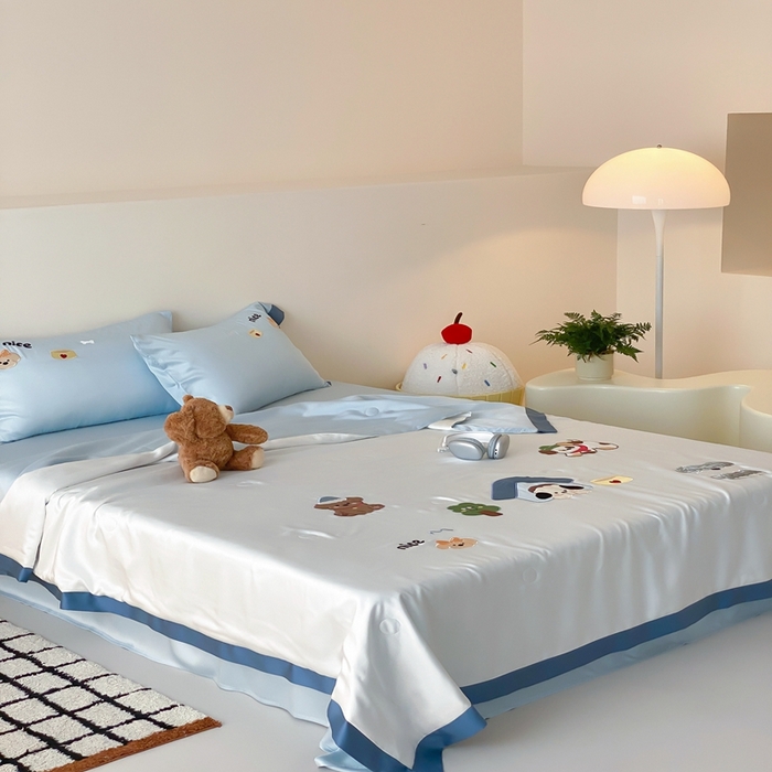 91家纺网 家纺一手货源 找家纺 （总）星野 2025新款蚕丝夏被-狗狗天团