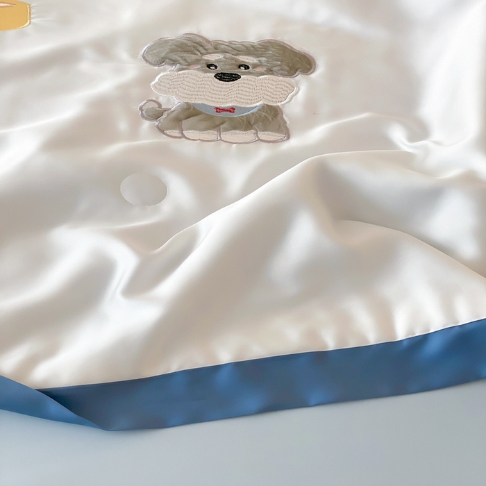 91家纺网 家纺一手货源 找家纺 （总）星野 2025新款蚕丝夏被-狗狗天团