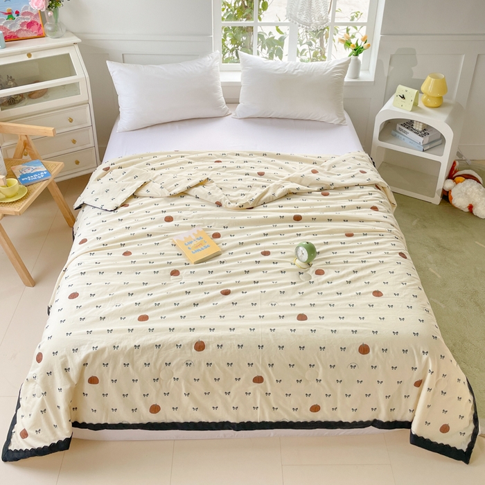 91家纺网 家纺一手货源 找家纺 2025新款全棉60支单层纱花边夏被 芬妮