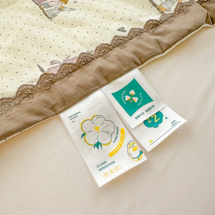 91家纺网 家纺一手货源 找家纺 2025新款全棉60支单层纱花边夏被 格林童话