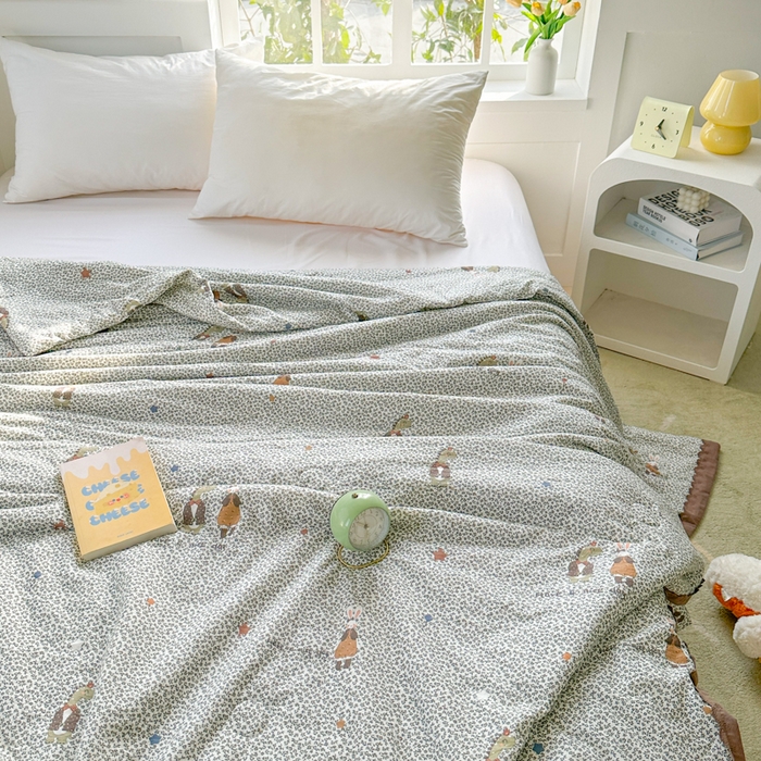 91家纺网 家纺一手货源 找家纺 2025新款全棉60支单层纱花边夏被 可爱软萌