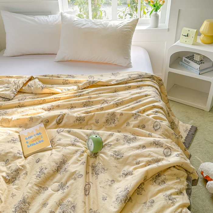 91家纺网 家纺一手货源 找家纺 2025新款全棉60支单层纱花边夏被 奈丝洛