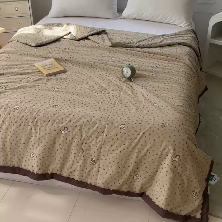 91家纺网 家纺一手货源 找家纺 2025新款全棉60支单层纱花边夏被 摩伊