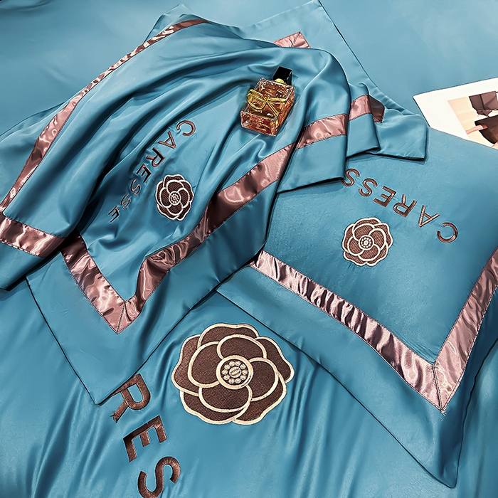 91家纺网 家纺一手货源 找家纺 妮恒美家纺 2025新款A版水洗真丝天丝B版纯棉刺绣绣花四件套全棉被套床单床笠款四件套 梦恋-宝石蓝