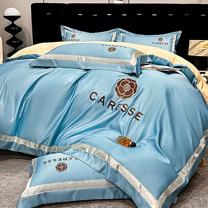 91家纺网 家纺一手货源 找家纺 妮恒美家纺 2025新款A版水洗真丝天丝B版纯棉刺绣绣花四件套全棉被套床单床笠款四件套 梦恋-宾利蓝＋白奶咖