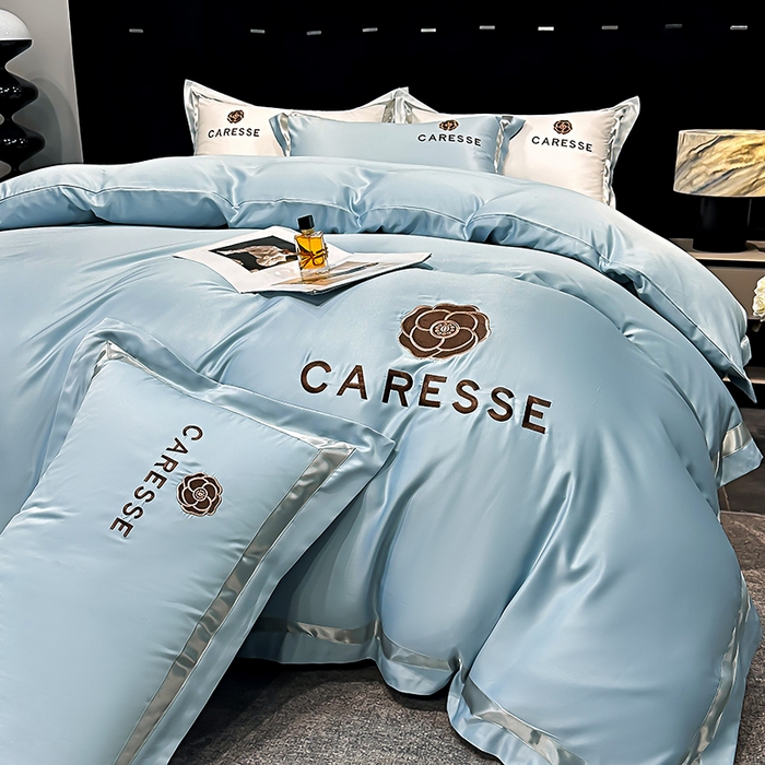 91家纺网 家纺一手货源 找家纺 妮恒美家纺 2025新款A版水洗真丝天丝B版纯棉刺绣绣花四件套全棉被套床单床笠款四件套 梦恋-海蓝灰