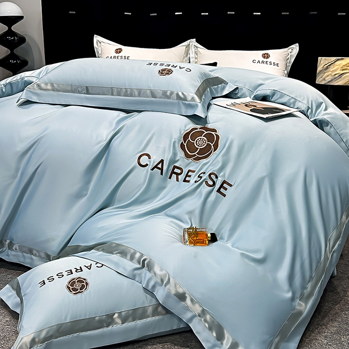 91家纺网 家纺一手货源 找家纺 妮恒美家纺 2025新款A版水洗真丝天丝B版纯棉刺绣绣花四件套全棉被套床单床笠款四件套 梦恋-海蓝灰