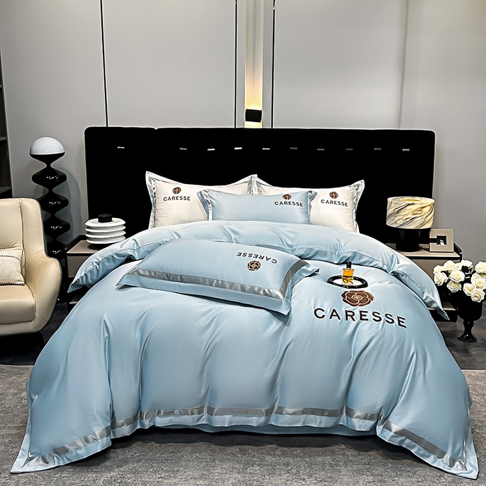 91家纺网 家纺一手货源 找家纺 妮恒美家纺 2025新款A版水洗真丝天丝B版纯棉刺绣绣花四件套全棉被套床单床笠款四件套 梦恋-海蓝灰