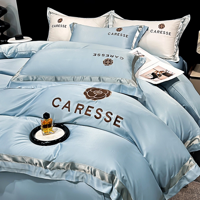 91家纺网 家纺一手货源 找家纺 妮恒美家纺 2025新款A版水洗真丝天丝B版纯棉刺绣绣花四件套全棉被套床单床笠款四件套 梦恋-海蓝灰