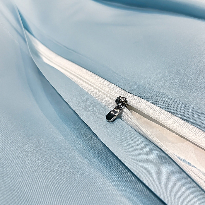 91家纺网 家纺一手货源 找家纺 妮恒美家纺 2025新款A版水洗真丝天丝B版纯棉刺绣绣花四件套全棉被套床单床笠款四件套 梦恋-海蓝灰