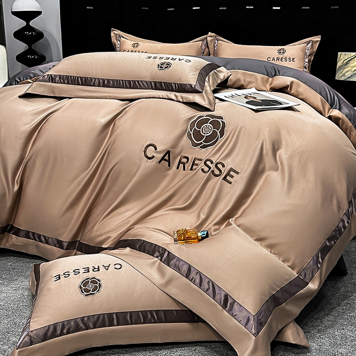 91家纺网 家纺一手货源 找家纺 妮恒美家纺 2025新款A版水洗真丝天丝B版纯棉刺绣绣花四件套全棉被套床单床笠款四件套 梦恋-金驼