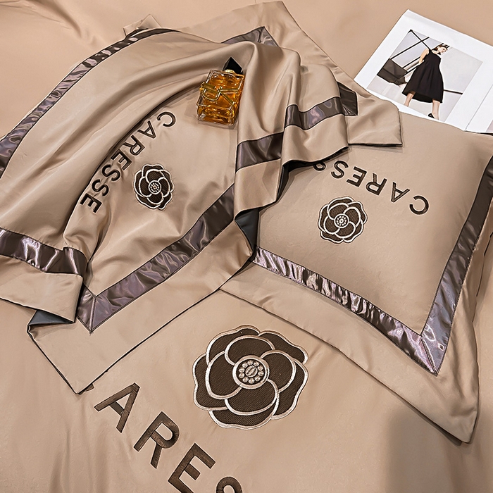 91家纺网 家纺一手货源 找家纺 妮恒美家纺 2025新款A版水洗真丝天丝B版纯棉刺绣绣花四件套全棉被套床单床笠款四件套 梦恋-金驼