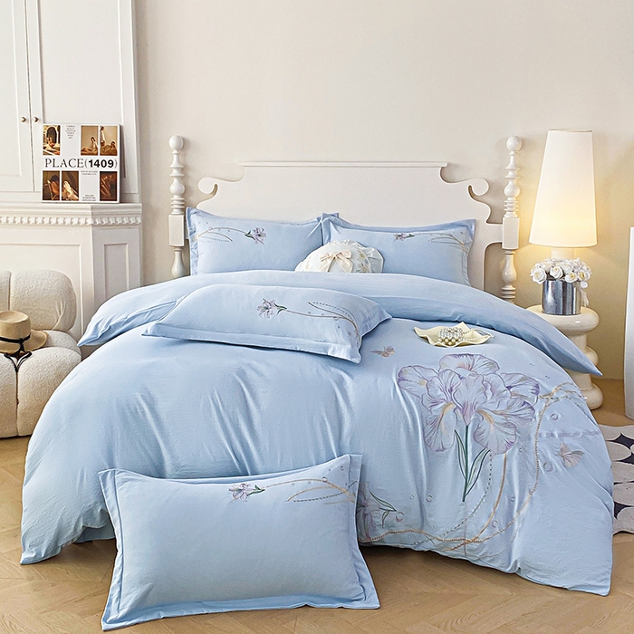 91家纺网 家纺一手货源 找家纺 大麦乐田 2025新款刺绣床裙款四件套-轻舞飞扬 轻舞飞扬 兰