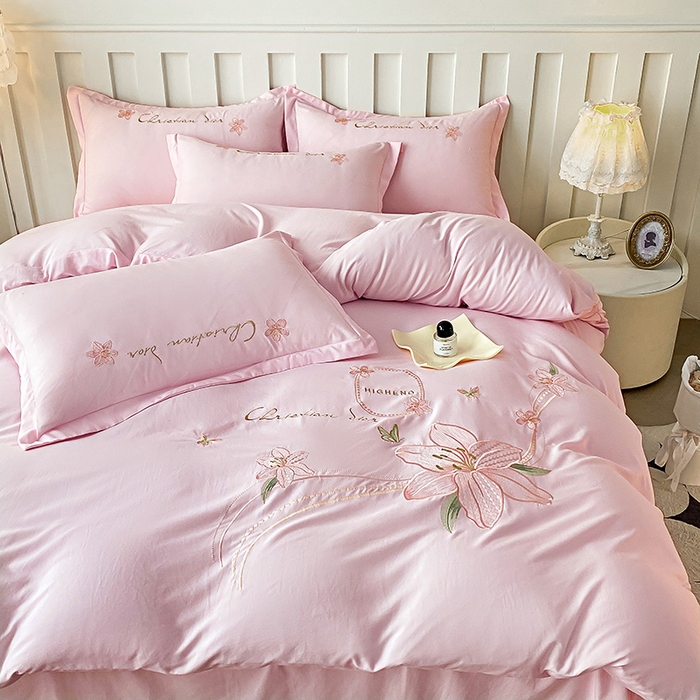 91家纺网 家纺一手货源 找家纺 大麦乐田 2025新款刺绣床裙款四件套-百合花 百合花 粉玉