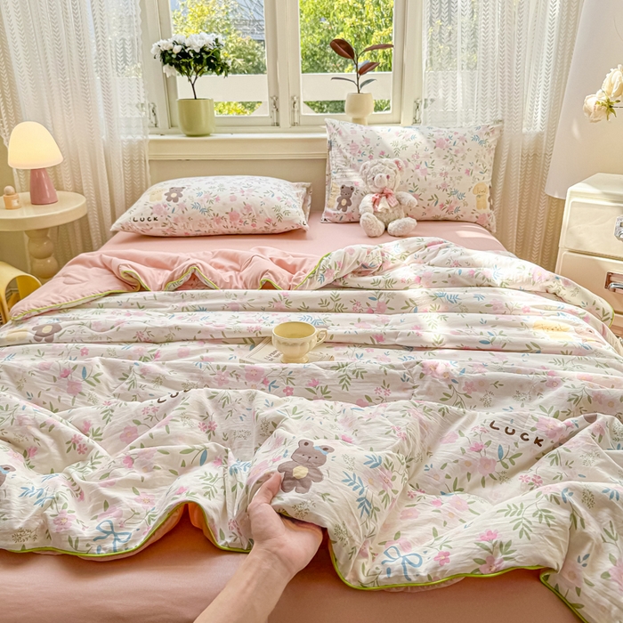 91家纺网 家纺一手货源 找家纺 （总）丝芙妮家居（原乐视家纺） 2025春夏新款针织棉卡通印花夏被夏凉被空调被