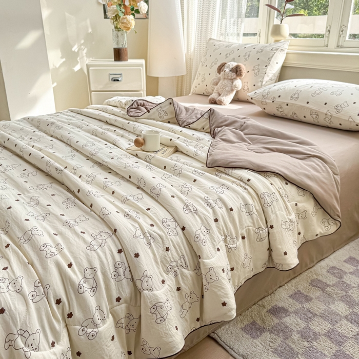 91家纺网 家纺一手货源 找家纺 丝芙妮家居（原乐视家纺） 2025春夏新款针织棉卡通印花夏被夏凉被空调被 澳丁小熊